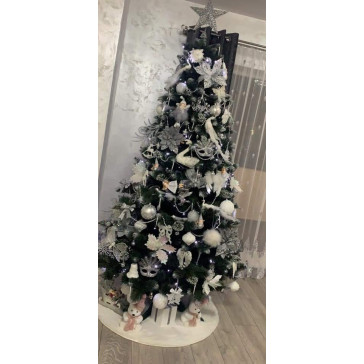Breaz Műfenyő 220 cm